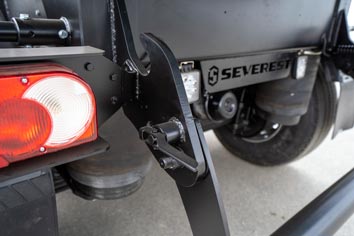 Буксировочной крюк