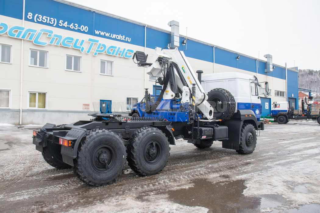 Седельный тягач УСТ-5453 Урал с КМУ ИМ-240