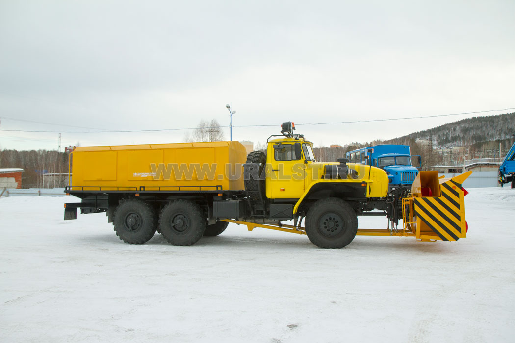 ДЭ-226, Урал 4320-1151-61 шнекоротор.снег. 