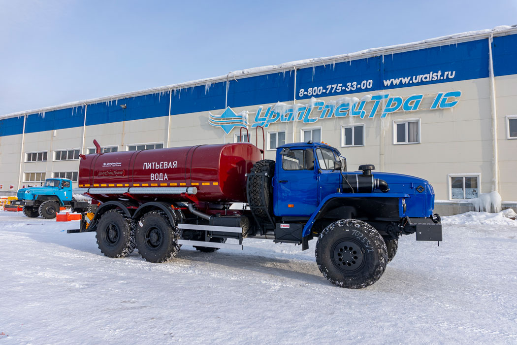 Автоцистерна для питьевой воды АЦПТ-10НО УСТ 5453 Урал 4320-1951-60 насос, обогрев