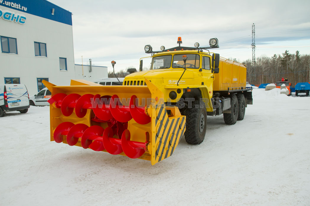 ДЭ-226, Урал 4320-1151-61 шнекоротор.снег. 