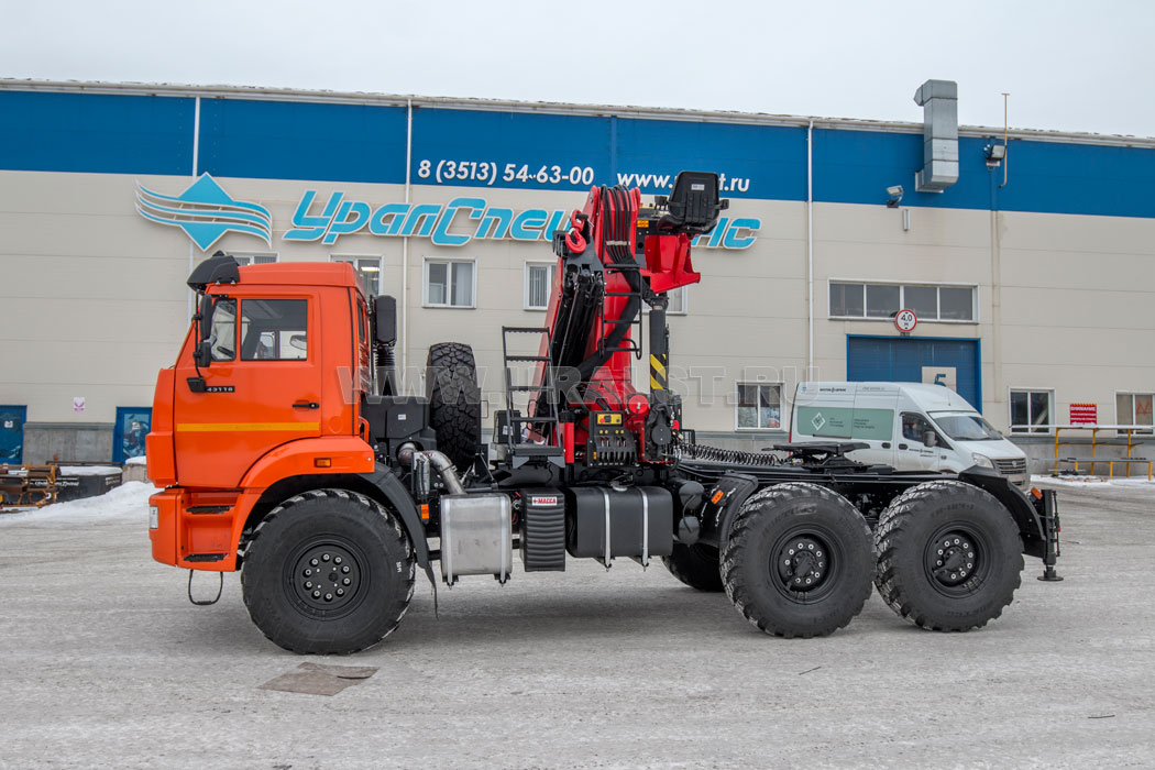 Седельный тягач с КМУ ИМ-320-04 УСТ 5453 Камаз 43118-50