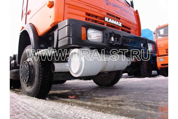 Седельный тягач КАМАЗ 54115 с доработками под перевозку ЛВЖ