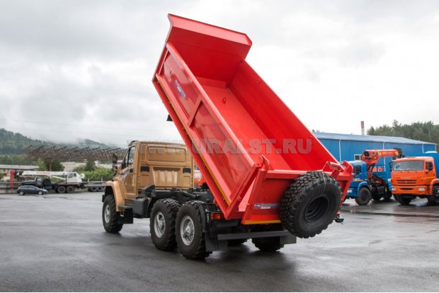 Самосвал Урал-NEXT (Урал-Некст) задняя разгрузка