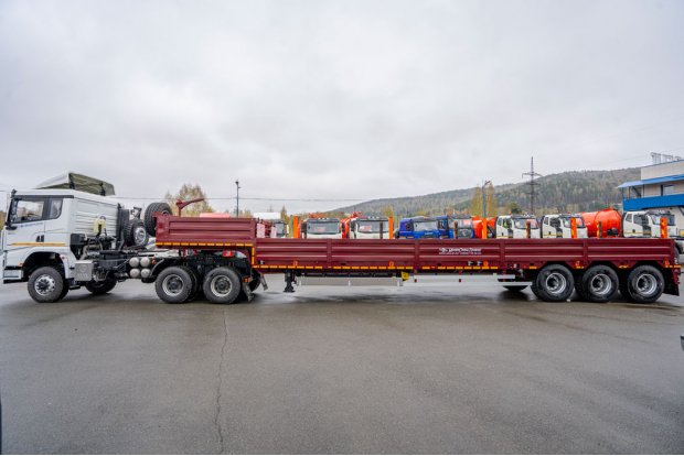 Полуприцеп тяжеловоз (трал) ППТ 45-32-12 УКБФ BPW УСТ 9465 съёмные трапы ССУ 1500