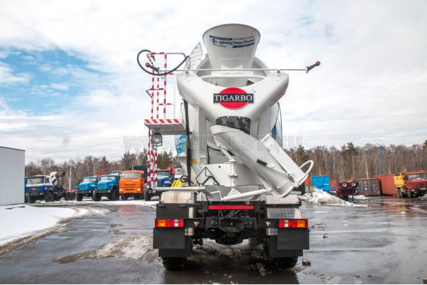 Автобетоносмеситель АБС 6АП Урал 5557-60Е5