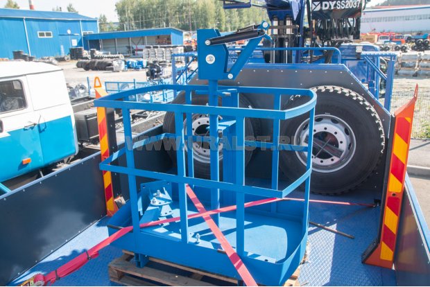 Корзина КМУ для груза