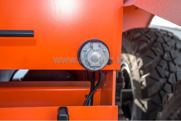 Розетка подключения шлейфа