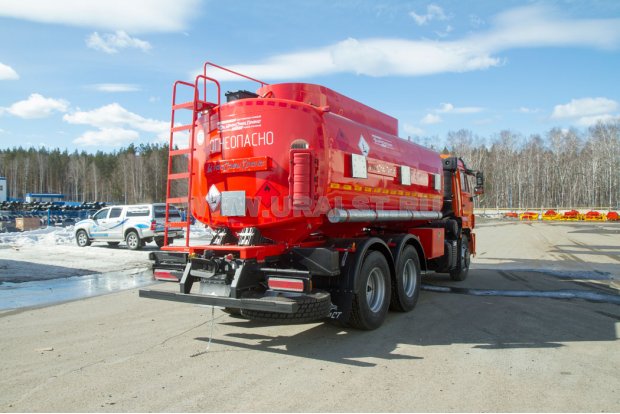 Автотопливозаправщик АТЗ 17-3Б УСТ 5453 Камаз 65115-50