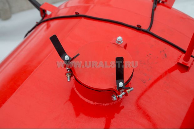 Люк для верхнего налива