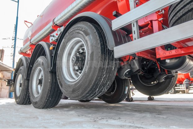 Подъемная передняя ось (ленивец)