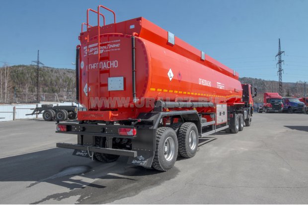 Полуприцеп цистерна ППЦ 42-24Д-4 + Тягач АМТ N.V. 632910 [шины 315-80R22.5]