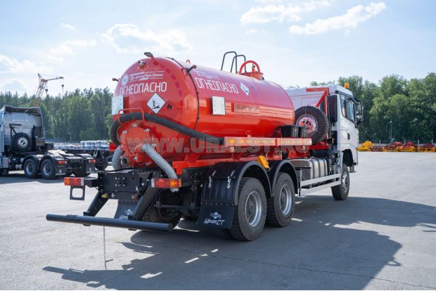 Автоцистерна вакуумная АКН-10 КО-505 УСТ 5453 SHACMAN SX32586V385 6х6