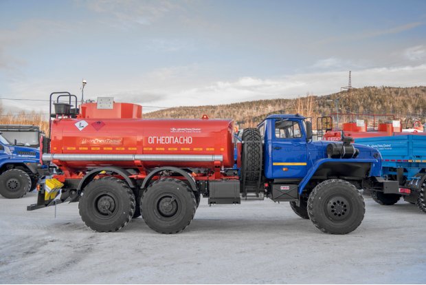 Автотопливозаправщик АТЗ-10Б УСТ 5453 Урал 5557-60 доработка под ДОПОГ