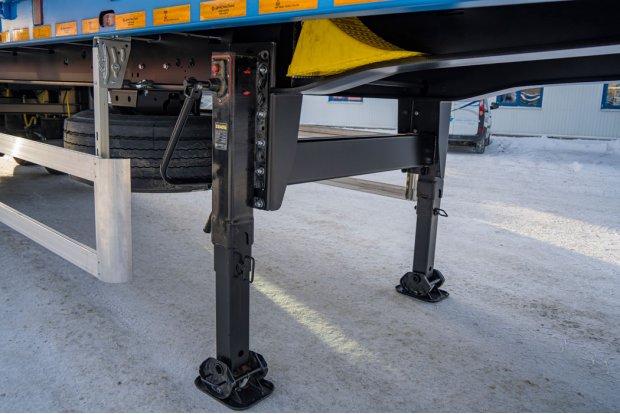 Опорное устройство