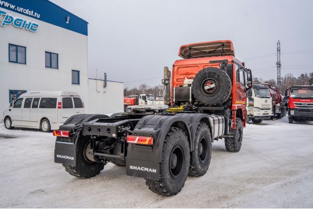 Седельный тягач УСТ 5453 SHACMAN (ШАКМАН) SX42586V385 (6х6), шины 14R20, ССУ 1630 ДОПОГ, гидрофикация