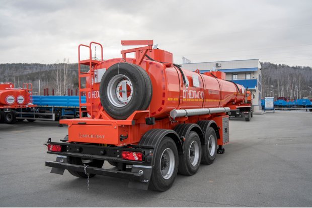 Полуприцеп цистерна для ГСМ рамная ППЦ 20-32Л-2Н