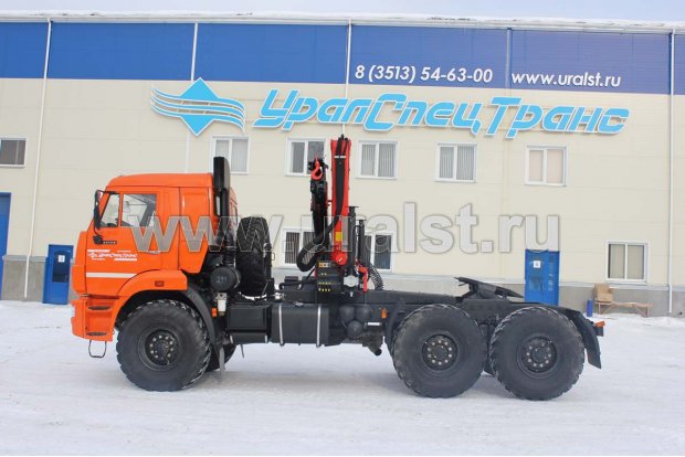 Седельный тягач Камаз с КМУ Palfinger