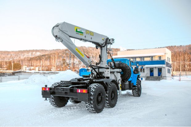 Седельный тягач УСТ-5453 Урал с КМУ ИФ-300