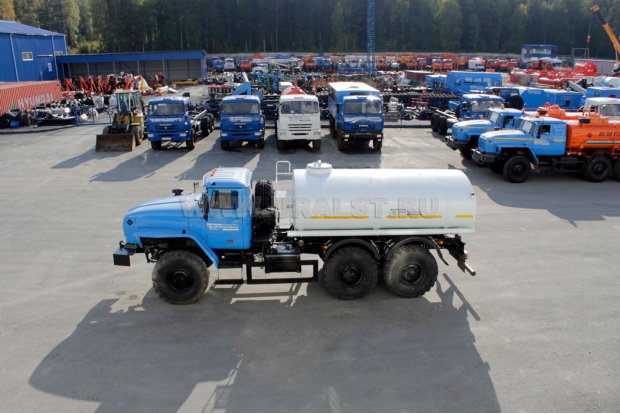 Автоцистерна АЦПТ