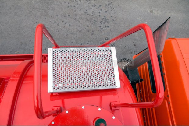 Площадка обслуживания горловины