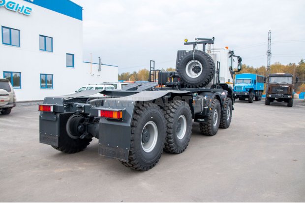 Седельный тягач IVECO-АМТ 733910