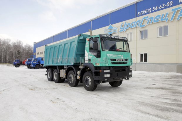 Автомобиль самосвал IVECO AC-6633A0