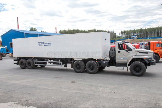 Седельный тягач Урал-NEXT