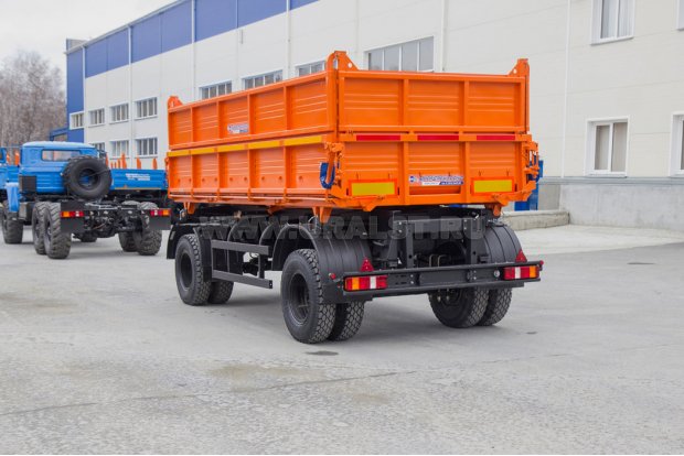 Прицеп-самосвал 8560-02