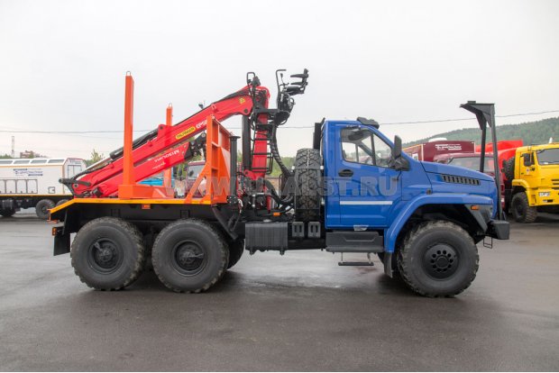 Лесовоз Урал-NEXT с ГМ