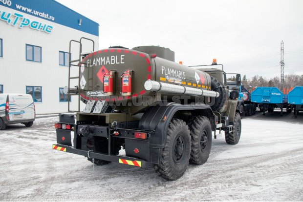 Автотопливозаправщик АТЗ-6,5Б УСТ-5453