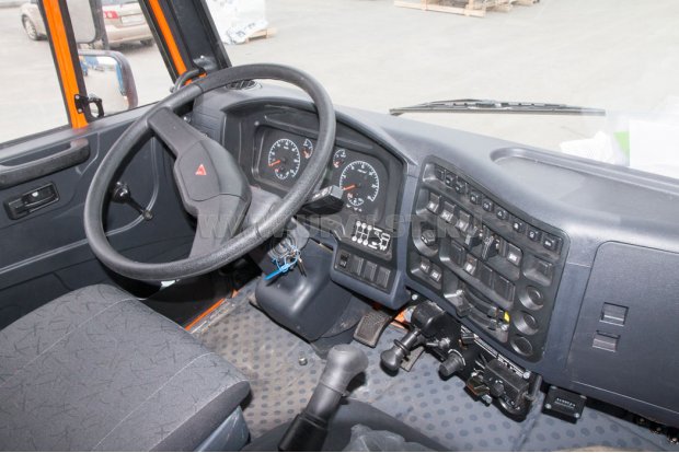 Кабина водителя