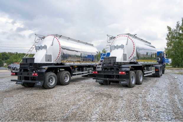 Полуприцеп цистерна для эмульсии ППЦВВ-22Т-24Д-3Н нерж