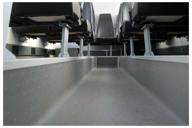 Обниженный ценральный проход вахты Камаз