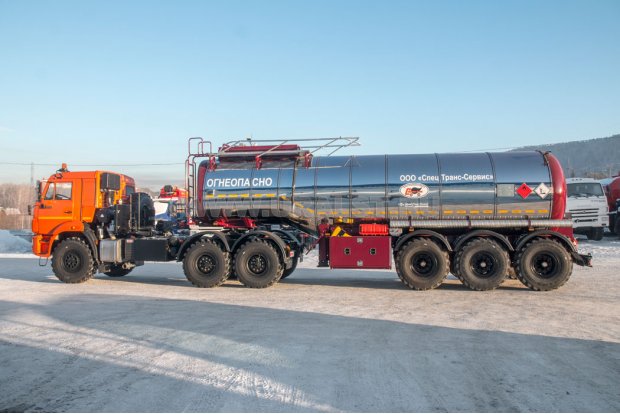 Полуприцеп цистерна нефтевоз