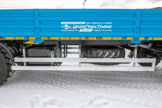 Боковая защита