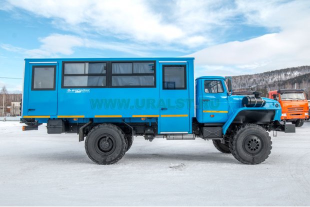 Автобус вахтовый Урал 32552-0013-61Е5