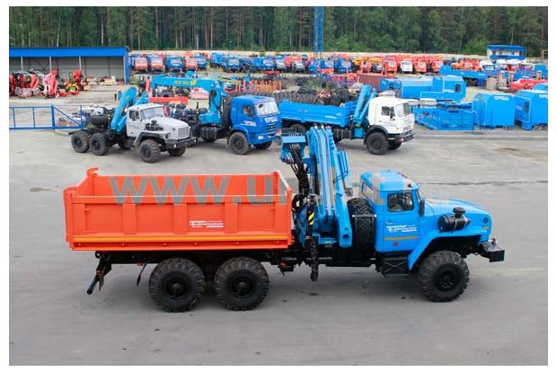 Урал самосвал 4320-70 с краном-манипулятором ИМ-240-04