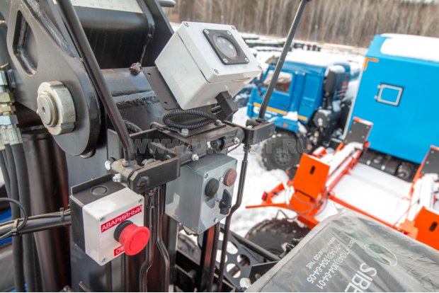 Верхнее управление КМУ