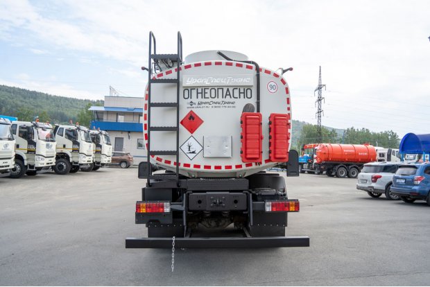  АЦ 20-4Р УСТ 5453 FAW 3250 (6х6) КБ 4800 