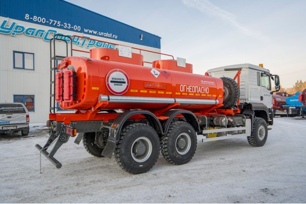 Автотопливозаправщик АТЗ 12-2Б SITRAK C7H ДОПОГ