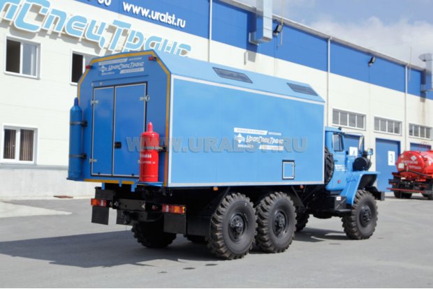 Фургон Урал Передвижная авторемонтная мастерская (ПАРМ-01)