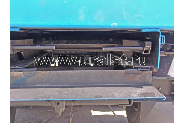 Ниша выдвижного трапа