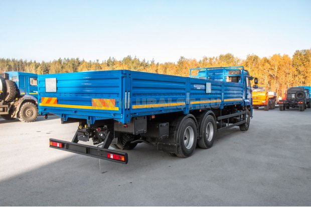 Бортовой автомобиль Камаз 65117-23(А4)