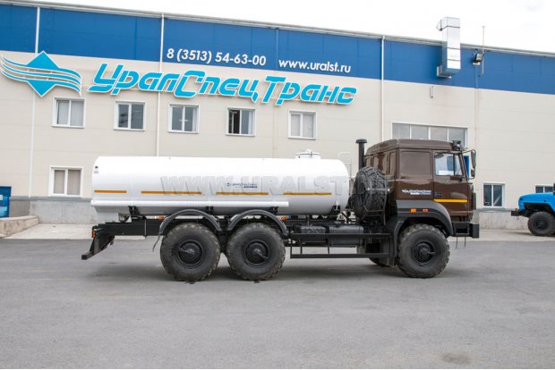 Автоцистерна для пищевых жидкостей АЦПТ-9,5