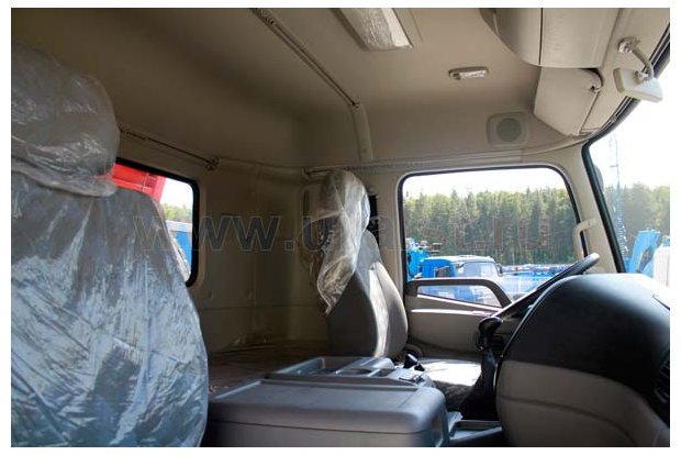 Кабина Dongfeng DFL 3251A