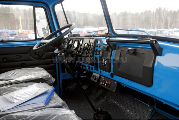 Кабина автомобиля Урал 43204-1153-70