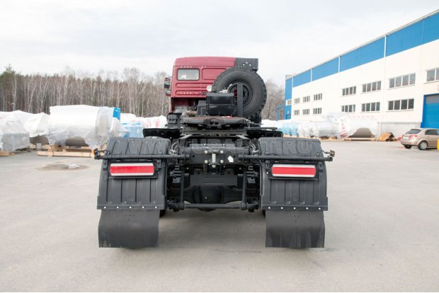 Седельный тягач Камаз