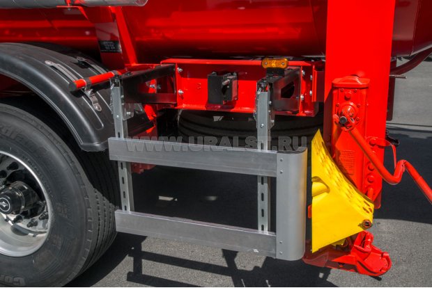 Боковая защита