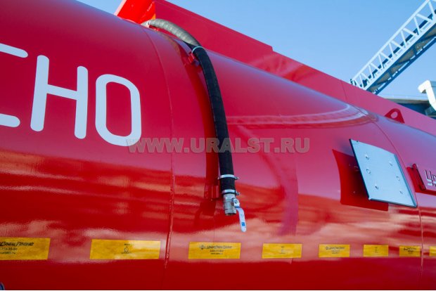 Слив из экологического короба